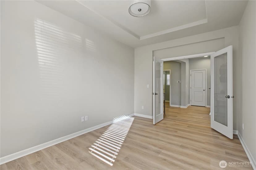Property photo for 1949 Pleasure Drive Se, Olympia photo 16