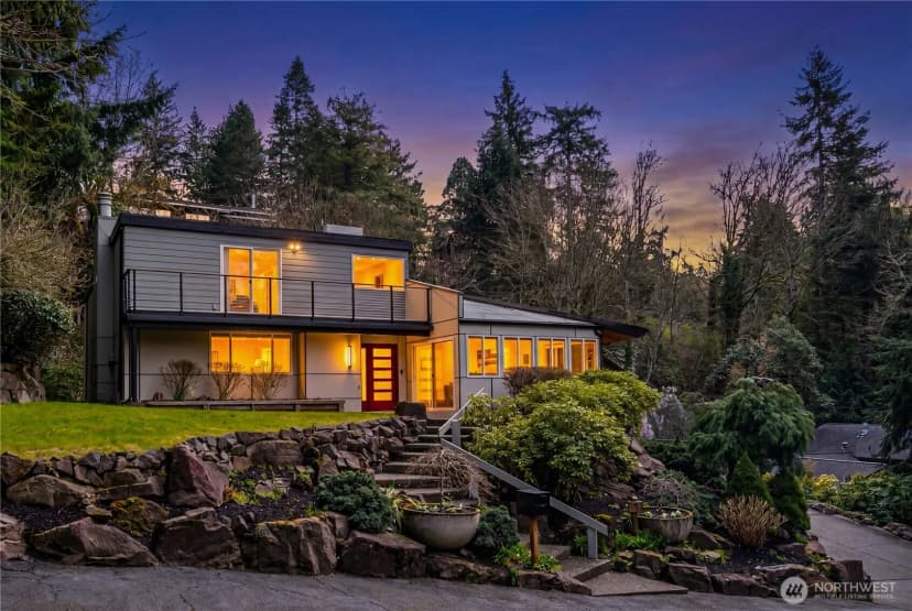 Property photo for 4830 88th Place Se, Mercer Island
