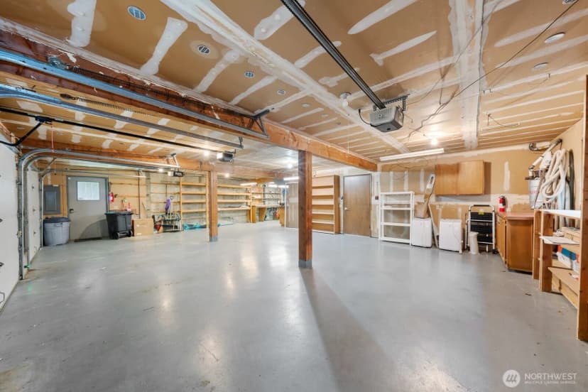 Property photo for 4830 88th Place Se, Mercer Island photo 32