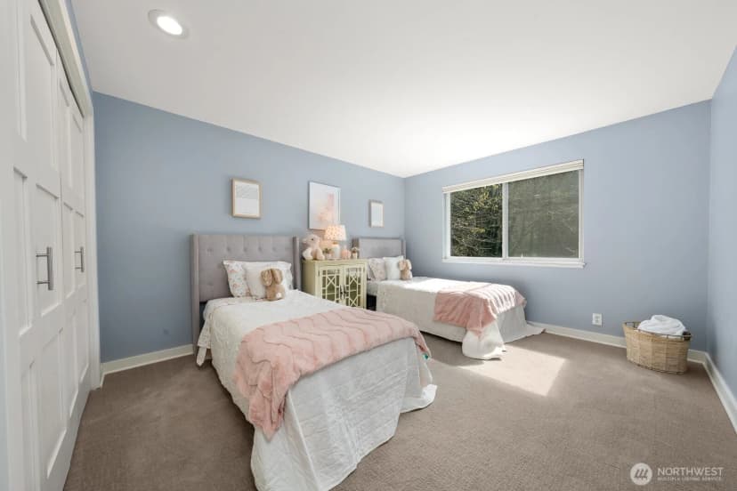 Property photo for 4830 88th Place Se, Mercer Island photo 17