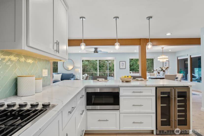 Property photo for 4830 88th Place Se, Mercer Island photo 12