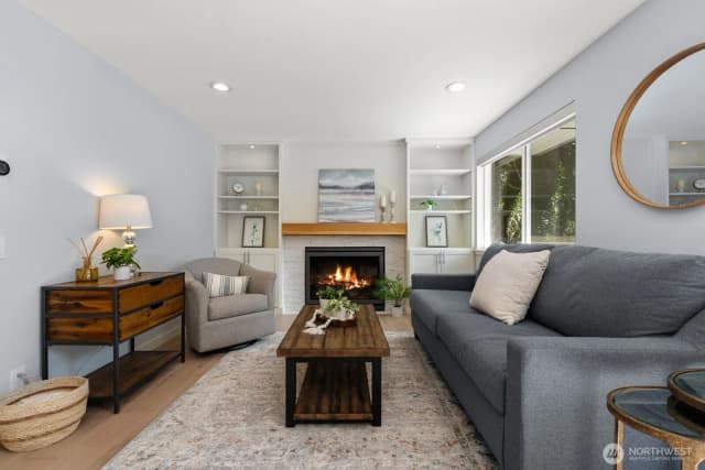 Property photo for 4830 88th Place Se, Mercer Island photo 5