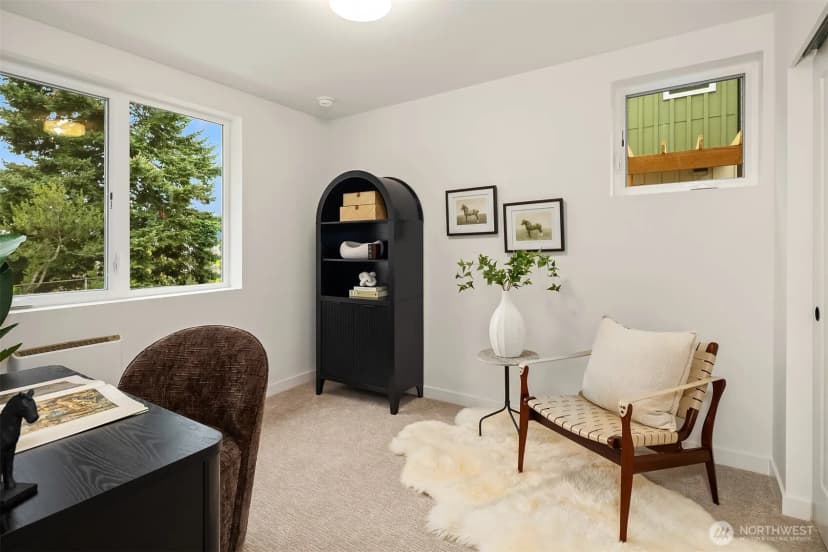 Property photo for 7018 8th Avenue Ne, Seattle photo 19