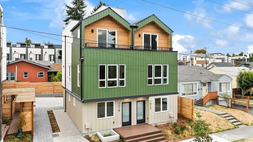 Property photo for 7018 8th Avenue Ne, Seattle photo 29