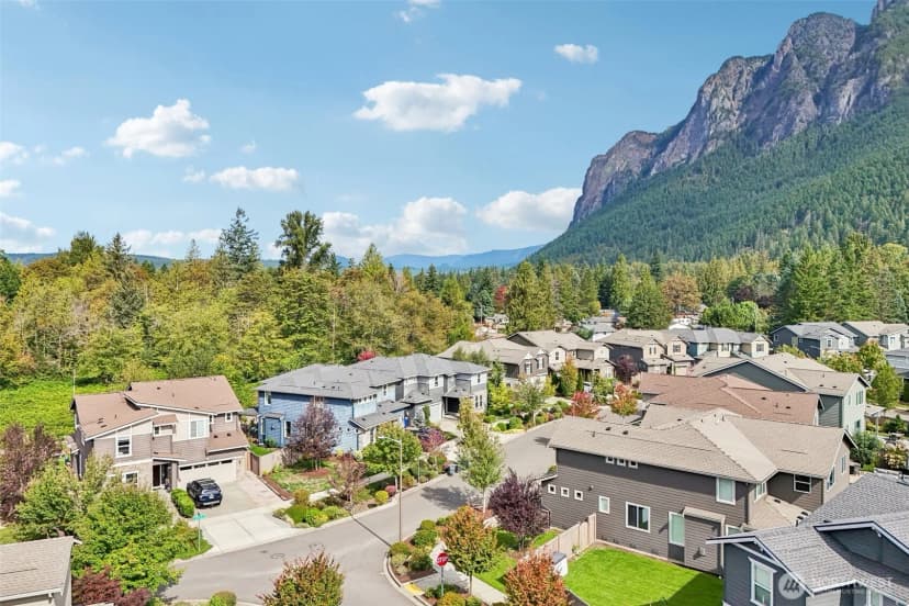 Property photo for 734 Ne 4th Street, North Bend photo 33