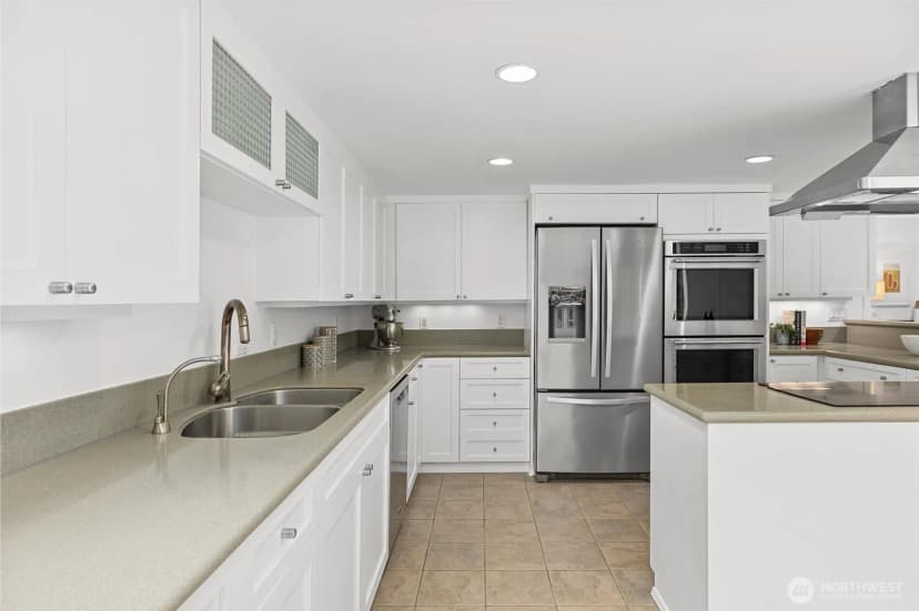 Property photo for 21015 Ne 11th Street, Sammamish photo 14