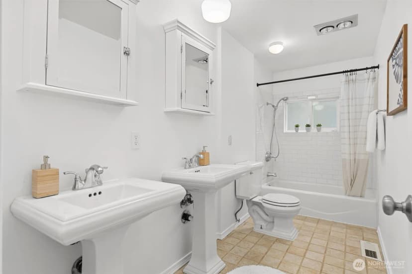 Property photo for 21015 Ne 11th Street, Sammamish photo 30