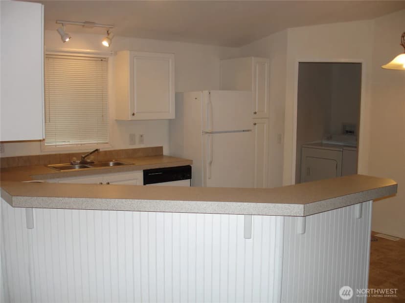 Property photo for 12613 Ne 190th Street, Bothell photo 9