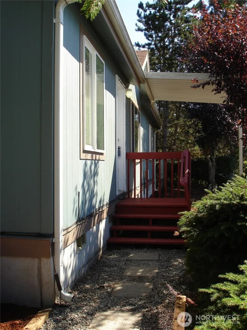 Property photo for 12613 Ne 190th Street, Bothell photo 16