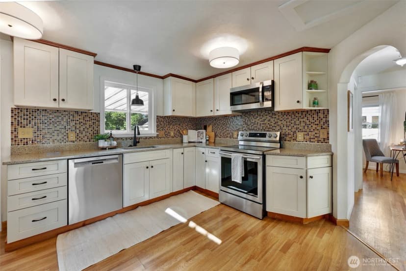 Property photo for 3924 Sw Holden Street, Seattle photo 12