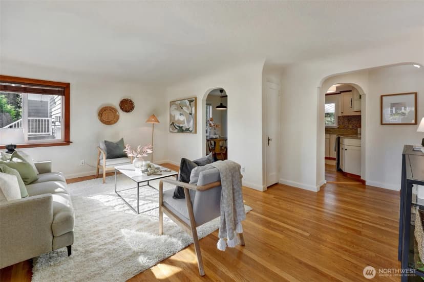 Property photo for 3924 Sw Holden Street, Seattle photo 11
