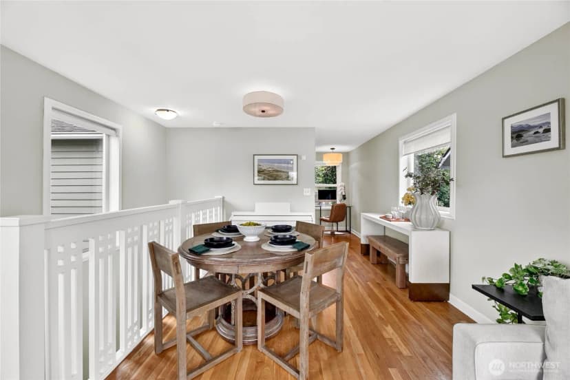 Property photo for 3826 Belvidere Avenue Sw, Seattle photo 11