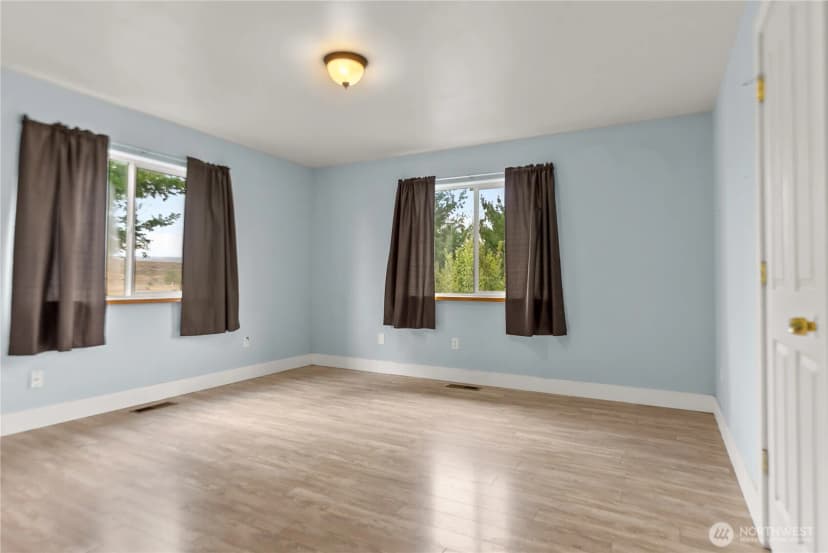 Property photo for 6 Peacock Lane, Omak photo 10