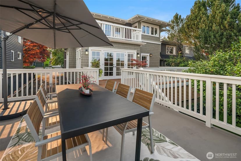 Property photo for 2332 33rd Avenue S, Seattle photo 17