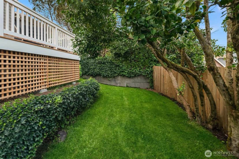 Property photo for 2332 33rd Avenue S, Seattle photo 38