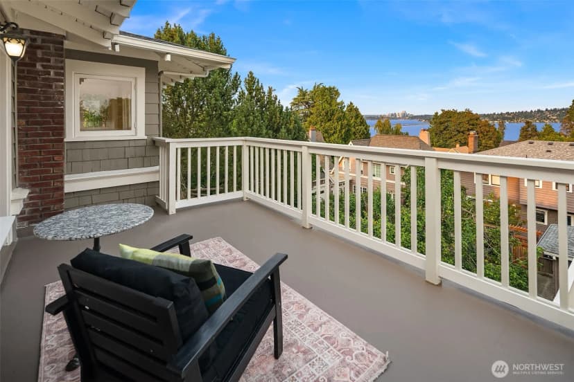 Property photo for 2332 33rd Avenue S, Seattle photo 22