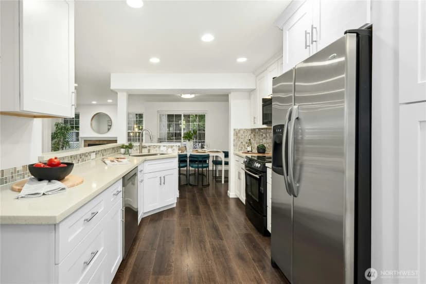 Property photo for 13725 Ne 87th Street, Redmond photo 11