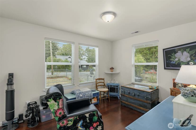 Property photo for 1532 Naval Avenue, Bremerton photo 10