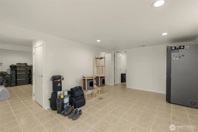 Property photo for 1532 Naval Avenue, Bremerton photo 16