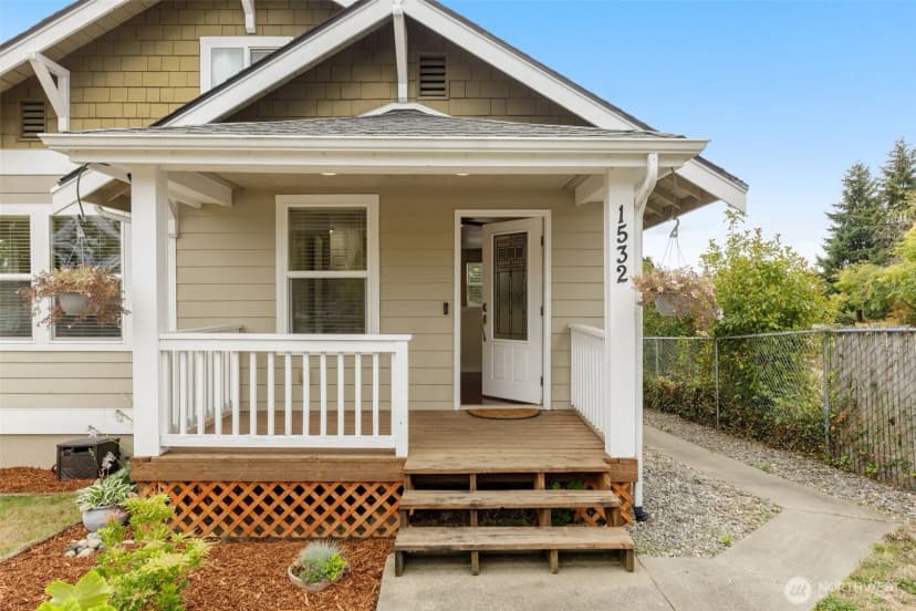 Property photo for 1532 Naval Avenue, Bremerton