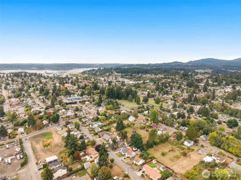 Property photo for 1532 Naval Avenue, Bremerton photo 30