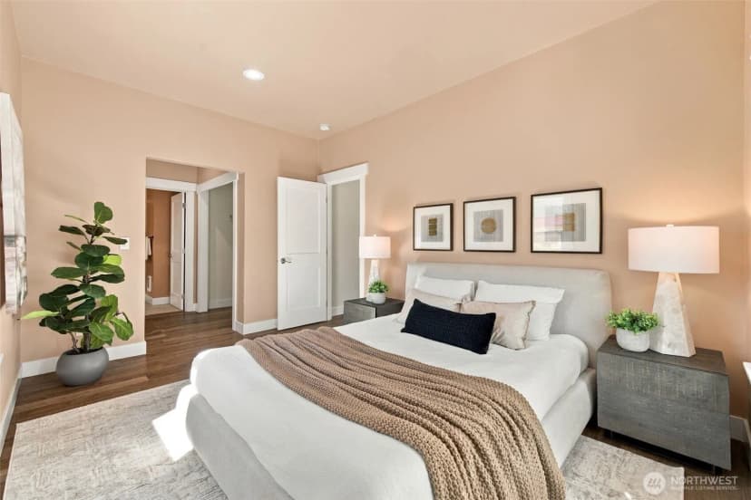 Property photo for 3301 17th Avenue S, Seattle photo 10
