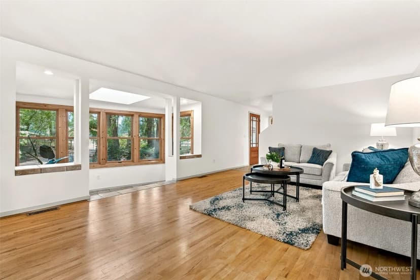 Property photo for 28415 181st Avenue Se, Kent photo 6