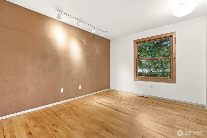 Property photo for 28415 181st Avenue Se, Kent photo 17