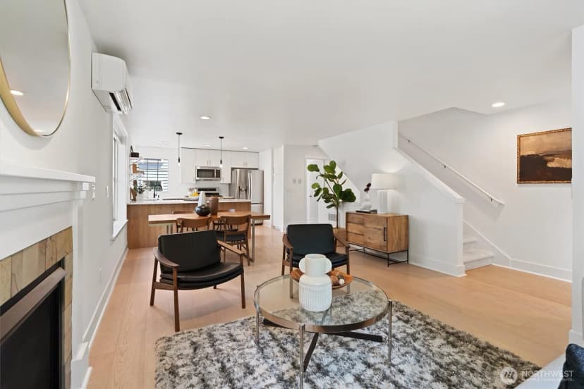 Property photo for 2022 E Terrace Street, Seattle photo 11