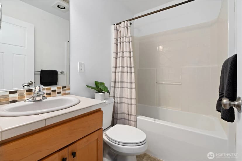 Property photo for 2022 E Terrace Street, Seattle photo 24