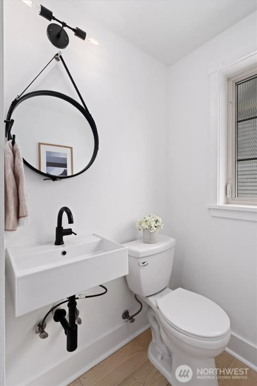 Property photo for 2022 E Terrace Street, Seattle photo 12
