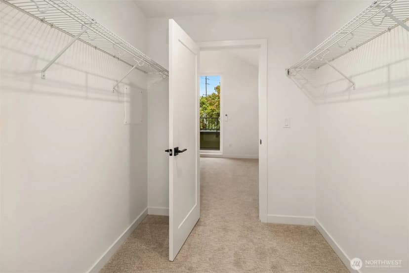Property photo for 805 Ne 71st Street, Seattle photo 21