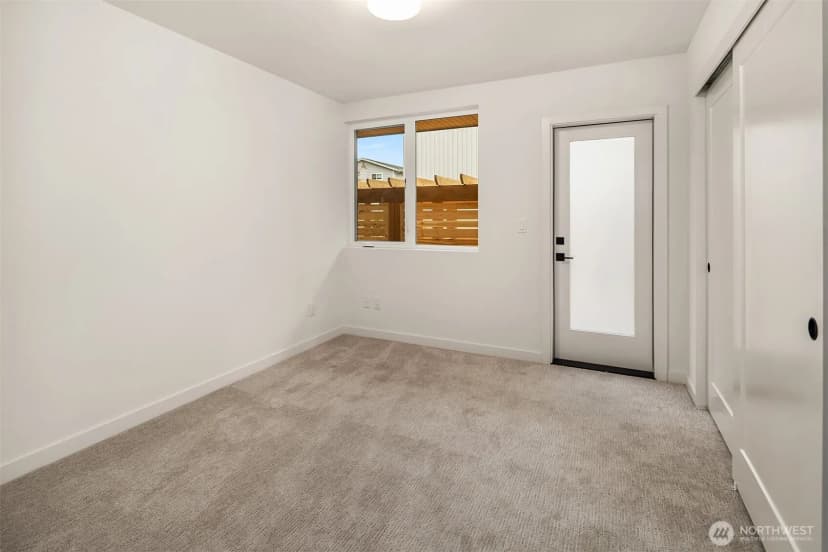 Property photo for 805 Ne 71st Street, Seattle photo 25