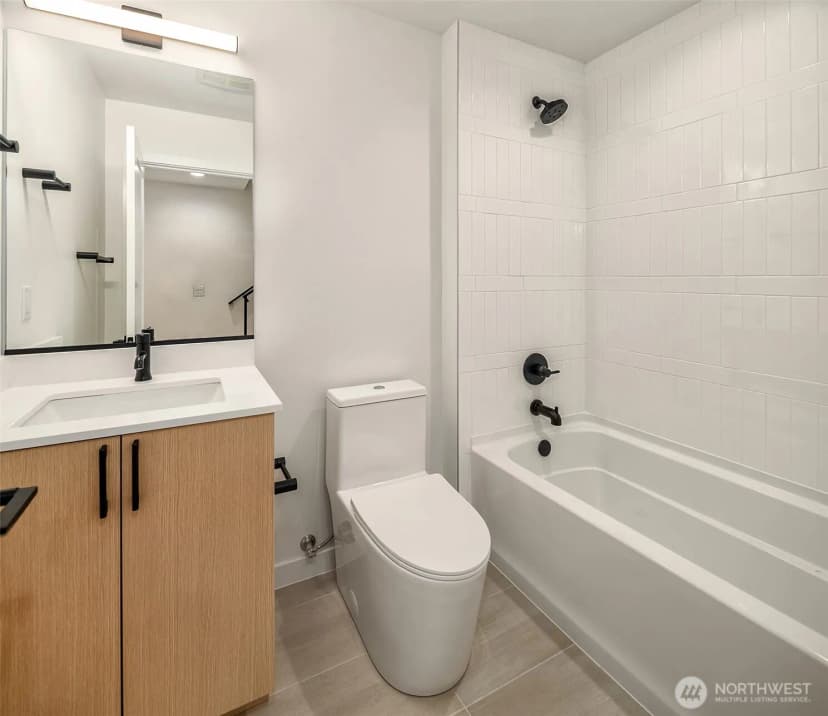 Property photo for 805 Ne 71st Street, Seattle photo 22