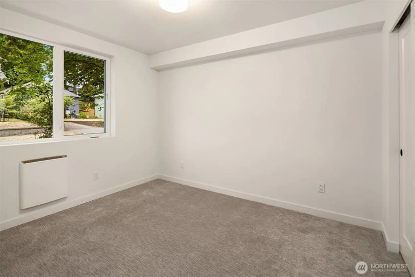 Property photo for 805 Ne 71st Street, Seattle photo 23