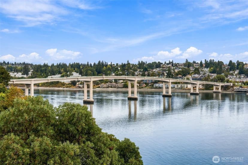 Property photo for 400 Washington Avenue #303, Bremerton photo 3