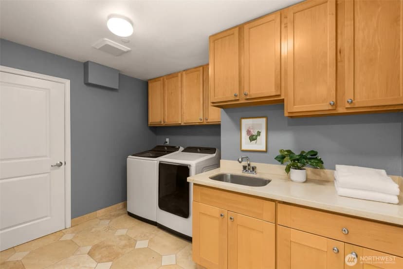 Property photo for 15110 Se 53rd Place, Bellevue photo 28