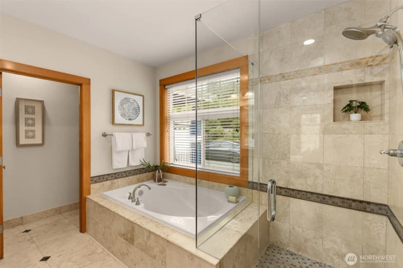 Property photo for 15110 Se 53rd Place, Bellevue photo 24