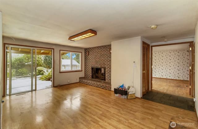 Property photo for 12042 14th Avenue S, Burien photo 5