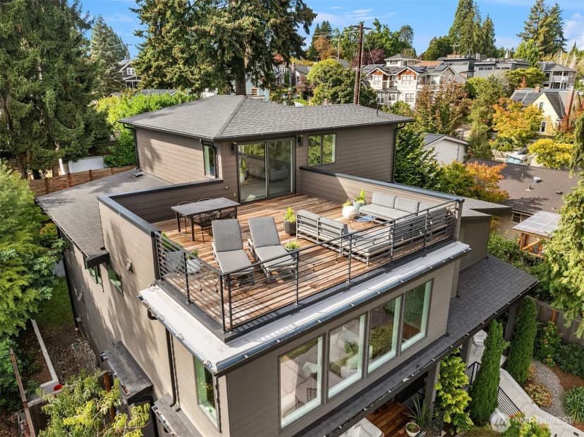 Property photo for 5751 36th Avenue Ne, Seattle photo 37