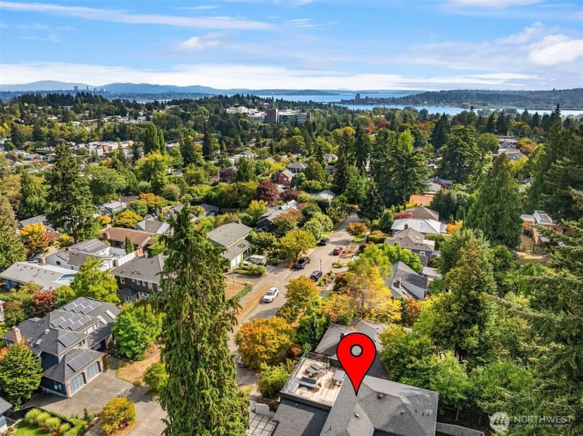 Property photo for 5751 36th Avenue Ne, Seattle photo 40