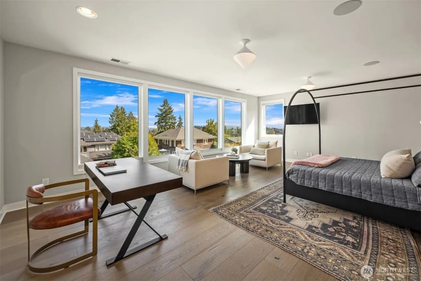 Property photo for 5751 36th Avenue Ne, Seattle photo 20
