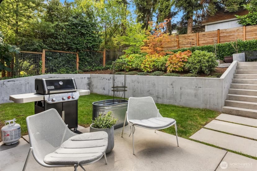 Property photo for 5751 36th Avenue Ne, Seattle photo 16