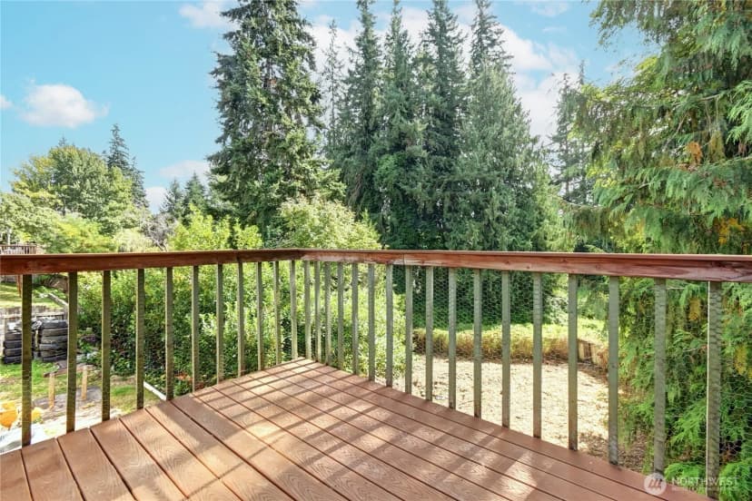 Property photo for 6108 88th Street Ne, Marysville photo 11