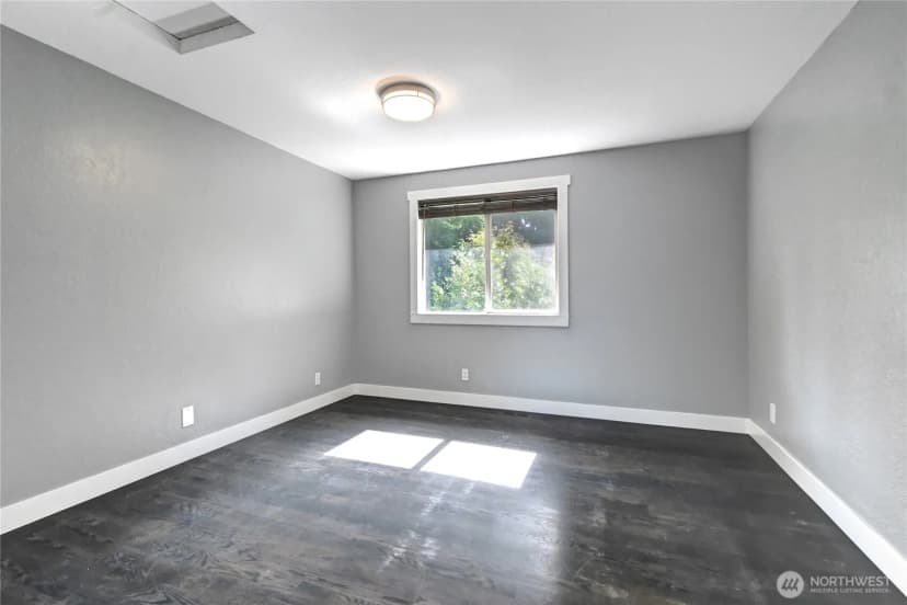 Property photo for 6108 88th Street Ne, Marysville photo 16