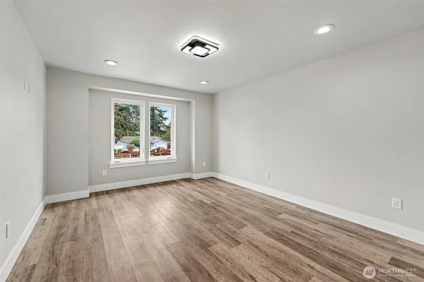 Property photo for 903 138th Street E, Tacoma photo 18