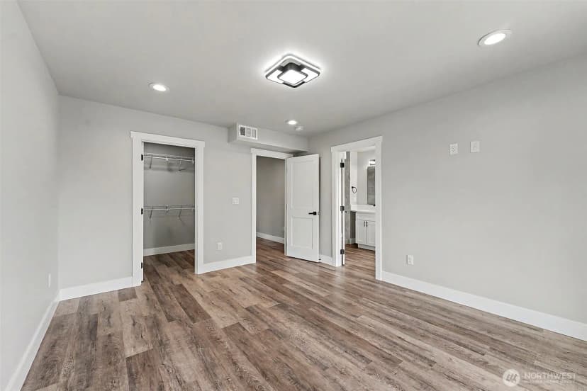 Property photo for 903 138th Street E, Tacoma photo 19