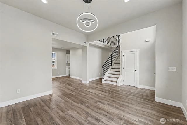 Property photo for 903 138th Street E, Tacoma photo 5