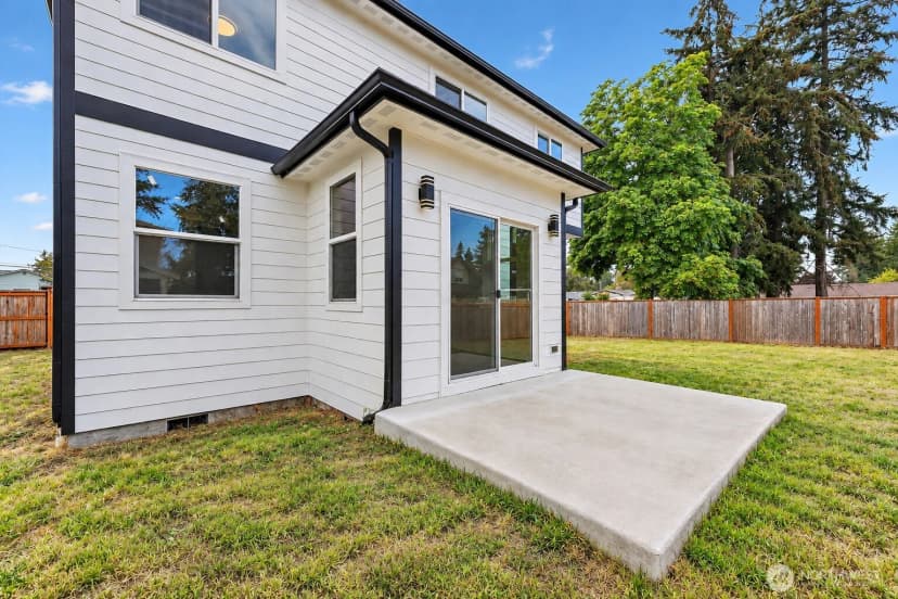 Property photo for 903 138th Street E, Tacoma photo 30