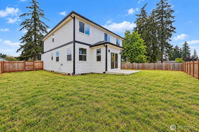 Property photo for 903 138th Street E, Tacoma photo 31